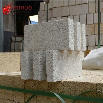 열 단열 Mullite 벽돌 굴절성 1580°-1770° 크기 230x114x65mm