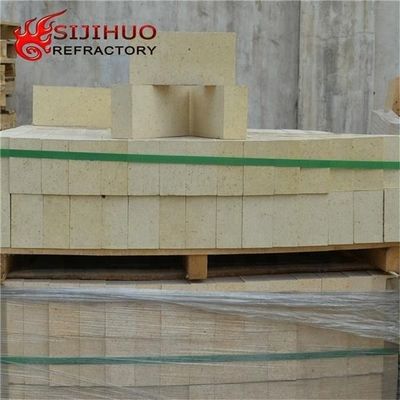 10.2-1.4% SiC 높은 알루미나 불소연 벽돌 시멘트 오븐 노란색