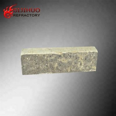 불투명 알루미늄 1.2%에서 3.0% CaO 함유량 및 10-45% SiO2 함유량