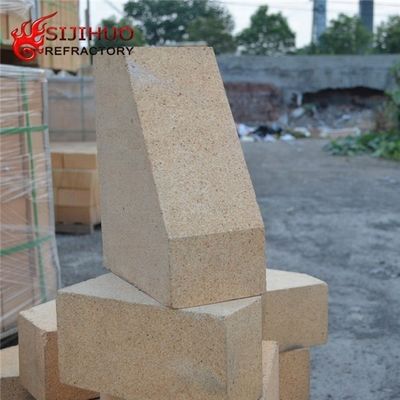 38-42% Al2O3 함유량 굽은 불 벽돌 대량 밀도 2.0-2.5g/cm3 및 M