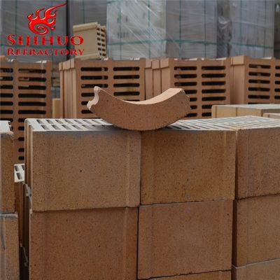 ISO9001 인증을 받은 소각 아치 건설용 화염 점토형 벽돌