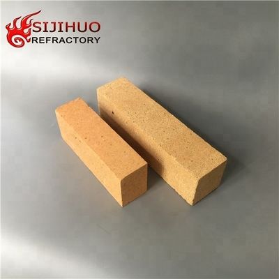 230x114x65mm 0.34% CaO 함량으로 구덩이를위한 붉은 불 점토 벽돌
