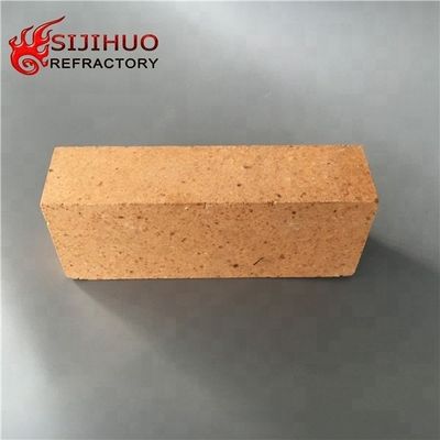 230x114x65mm 0.34% CaO 함량으로 구덩이를위한 붉은 불 점토 벽돌
